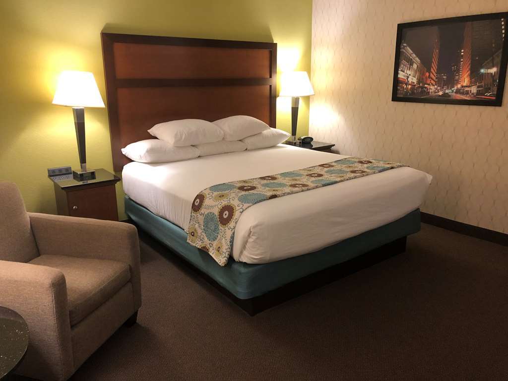Hotel Western Energy Corridor 3*